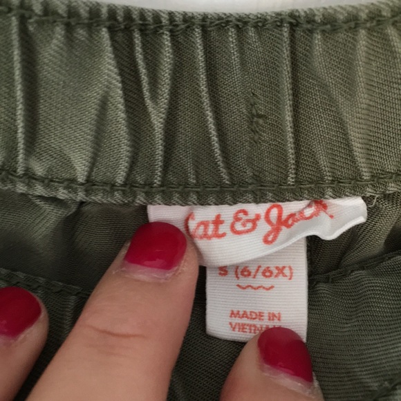 Cute Cat & Jack soft cargo joggers - Picture 4 of 4